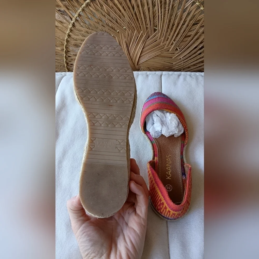 Kaanas Anthropologie Colorful Striped Women's Flats_38